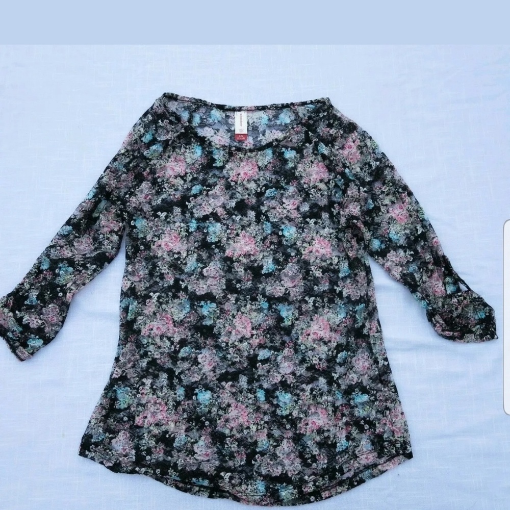 No Boundaries Juniors Size L 11/13 Black Floral To
